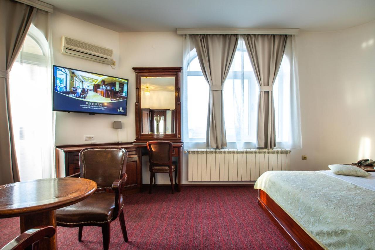 Garni Hotel Royal Crown Subotica Zewnętrze zdjęcie