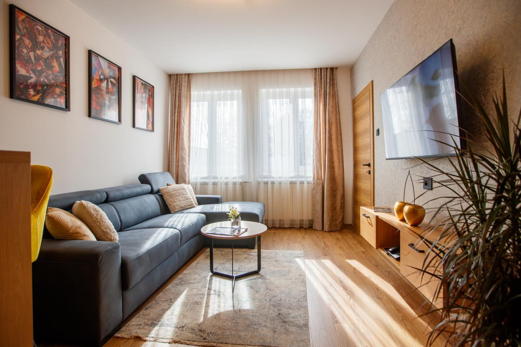 Garni Hotel Royal Crown Subotica Zewnętrze zdjęcie